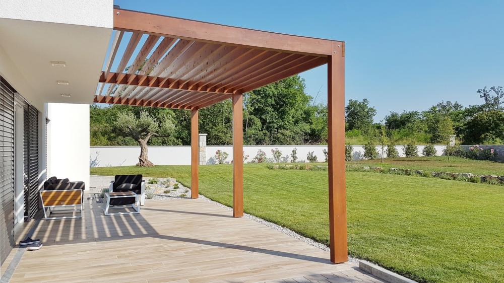 Pergolas près de Béziers